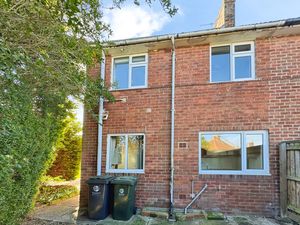 Photo 1- click for photo gallery